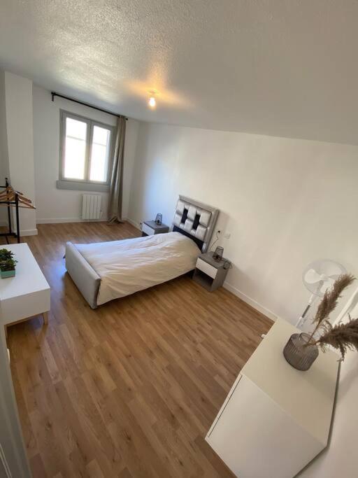 Appartement T2 Centre Ville Dole Extérieur photo